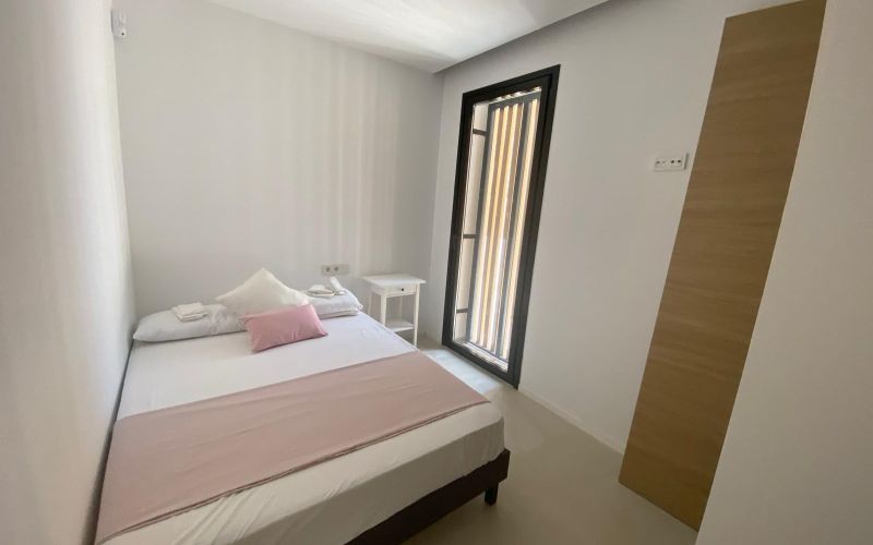 PLANTA BAJA  A ESTRENAR MUY CERCA  DE LA PLAYA