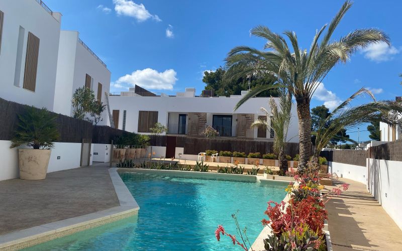 ALQUILER ÚNICAMENTE PARA EMPRESAS